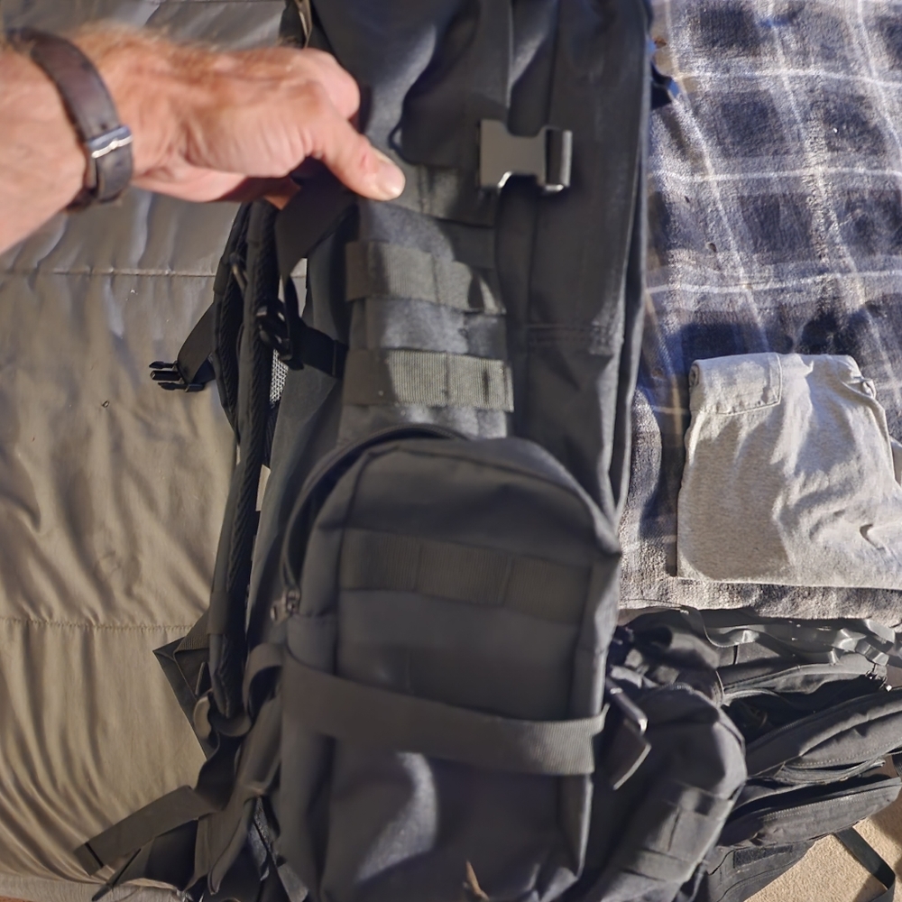 55L tactical backpack with molle attachments - Picture 3 of 6
